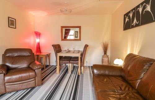 Skinningrove House | Bishop Cottage