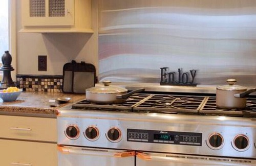 Walla Walla House | Bishop House · Bishop House- In Town Pool, Great for Entertaining
