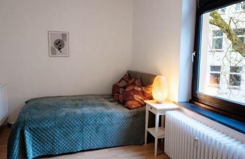 Suedviertel Apartment | Bismarck Home - Central, Cozy & Family-Friendly in Essen