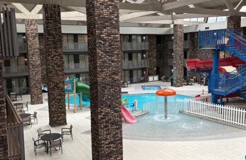 Bismarck Hotel | Bismarck Hotel and Conference Center