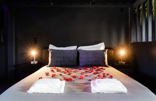 Bieville-Beuville Apartment | Bisoux Caen, Nuits Érotiques & SPA