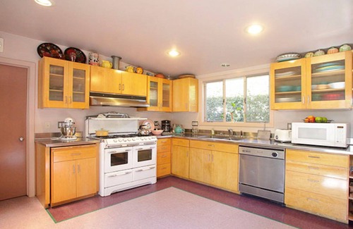 Bixby Knolls House | Bixby Beauty 50s Mod - Pool and Parking