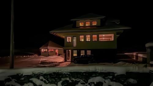 Sarajevo Canton Villa | Bjelasnica Alpine Retreat - Cozy Mountain House near Sarajevo