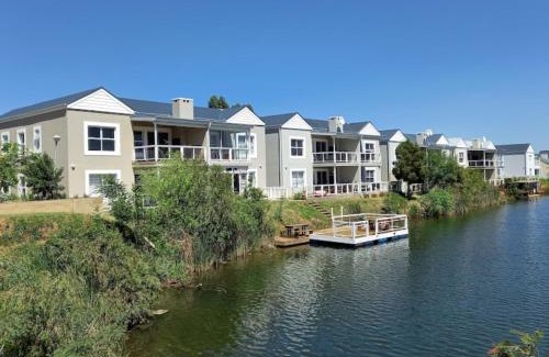 Pretoria Apartment | BKM Lake View Retreat at Leisure Bay Estate