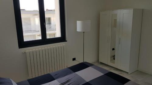 Urgnano Apartment | Black and White B&B Urgnano