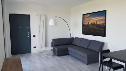 Urgnano Apartment | Black and White B&B Urgnano