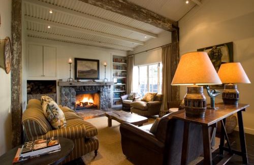 Havelock North House | Black Barn Retreat