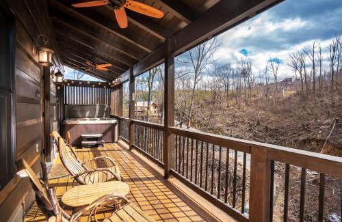 Chalet Village North House | Black Bear Cabin by Stony Brook Cabins