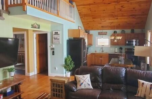 Baldwin House | Black Bear Cottage-Hot Tub, Pet Friendly!