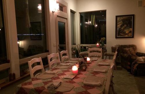 Ketchikan Bed & Breakfast | Black Bear Inn