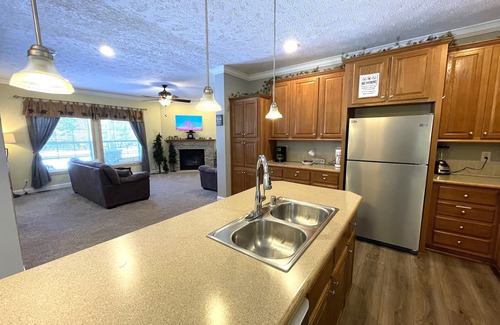 Spring Brook House | Black Bear Lodge @ Spring Brook Resort