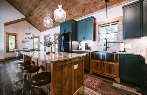 Chatsworth Cabin | Black Bear Luxury Cabin