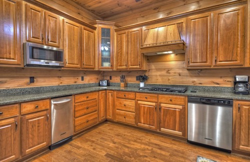 Epworth Cabin | Black Bear River Lodge | Pet Friendly | Hot Tub | Creek Access