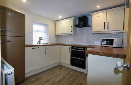 Bont Newydd Hotel | Black Boy Inn