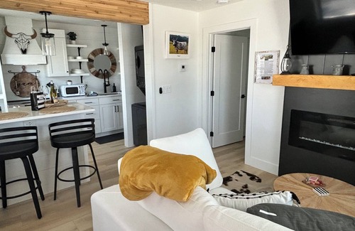 Fort Myers River District House | Black Brindle Bungalow, Downtown Ft. Myers: Walk to Best Eats and Shops!