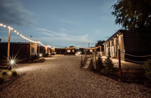 Barmston Cabin | Black Bull Retreat, Barmston with Private Hot Tubs