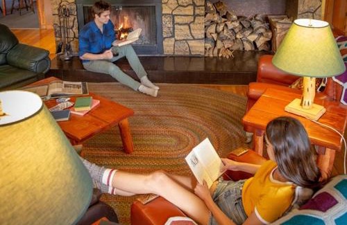 Brule Resort | Black Cat Guest Ranch