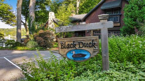 Charlevoix House | Black Duck Cottage