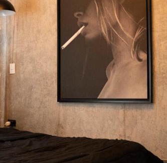 La Estrella Apartment | Black Gold