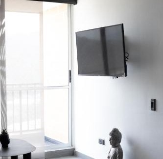 La Estrella Apartment | Black Gold