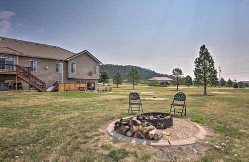 Blackhawk House | Black Hawk Lower-Level Unit with Game Area!