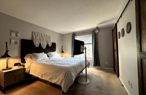 Rapid City Apartment | Black Hills Beauty - Perfect for Families