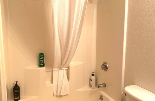 Keystone Apartment | Black Hills Haven | Cedar Glen – Unit 3 · A Vensérra Retreat near Mount Rushmore