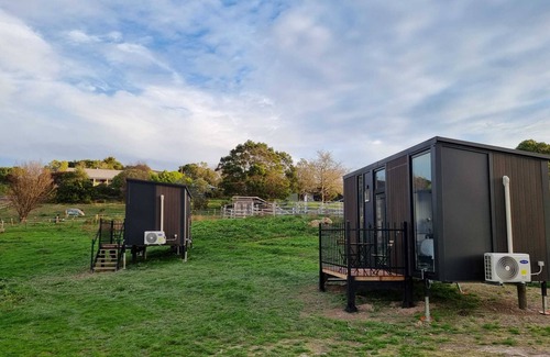 Waitoki House | Black Horse Cabin 1 by Tiny Away