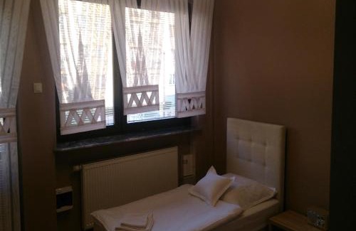 Bedzin Bed & Breakfast | BLACK JACK "Będzin"