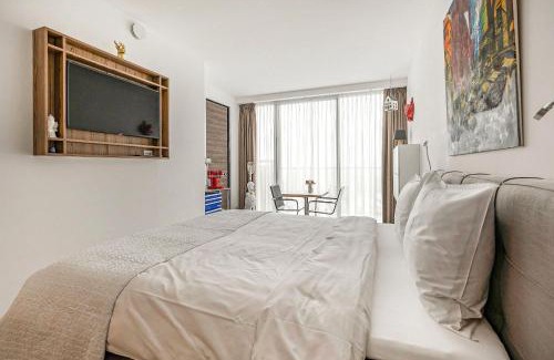Amsterdam North Bed & Breakfast | Black Jack Suites