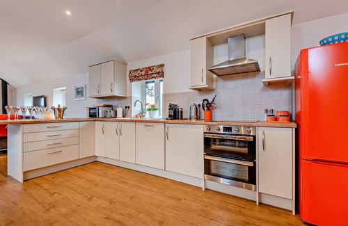 Pontesbury House | Black Lion Barn - Six Bedroom House, Sleeps 12
