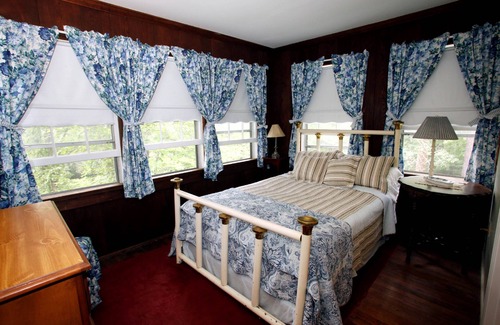 Black Mountain House | Black Mountain Inn