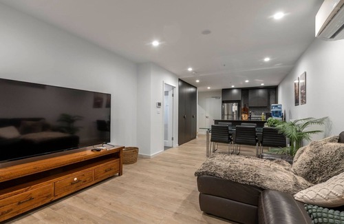 Coombs Apartment | Black Mountain Views In Coombs ACT