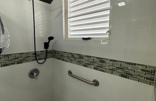 Guayama Apartment | Black Pearl