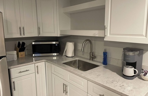 Scarborough Apartment | Black Point Beach Bungalow