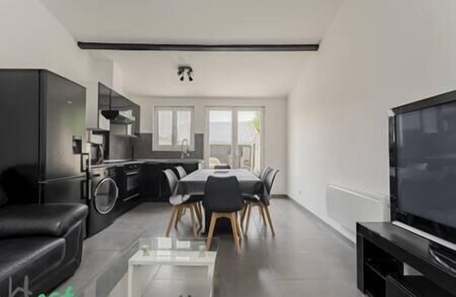 Sallaumines Apartment | "black" RDC Avec Extérieur 4 Personnes