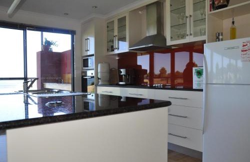 Howth House | Black Rock Retreat