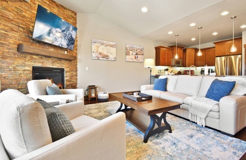 Snowbird House | Black Rock Ridge by Luxury Mountain