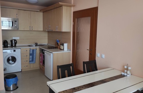 Sveti Vlas Apartment | Black Sea view spacious 2 bedroom apartment in Sveti Vlas Fort Noks WiFi, AC, TV