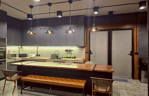 Pong Ta Long Hotel | Black Sheep House Khao Yai