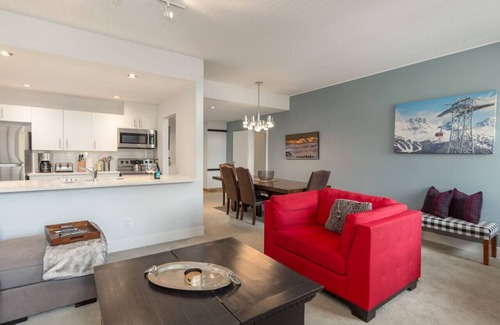 Whistler Village Apartment | Black Tusk | Top Floor + Best Location + Mtn Views
