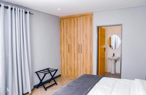 Pienaarsrivier Bed & Breakfast | Black Villa Lodge