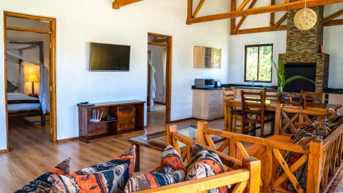 Baruti West Villa | Black Wattle House