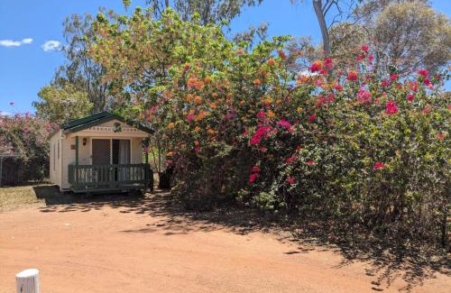 Blackall Apartment | Blackall Caravan Park
