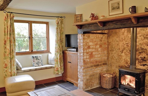 Stoke Abbott House | Blackberie Cottage - E2389