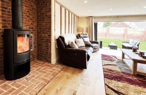 Sudbury House | Blackberry Barn by The Suffolk Cottage Collection