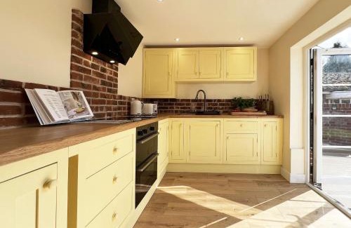 Sudbury House | Blackberry Barn by The Suffolk Cottage Collection