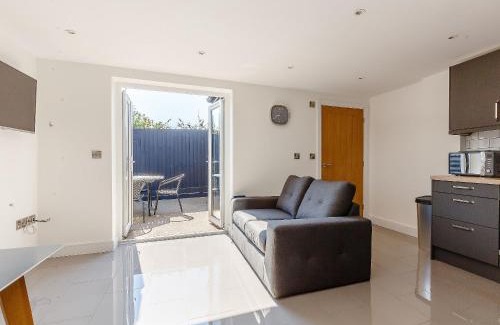 Stowmarket House | Blackberry Cottage