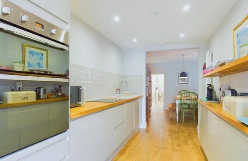 Bembridge House | Blackberry Cottage in Bembridge