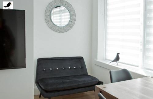 Blackpool Town Center Apartment | Blackbird Accommodation and Luxury Apartments room 11